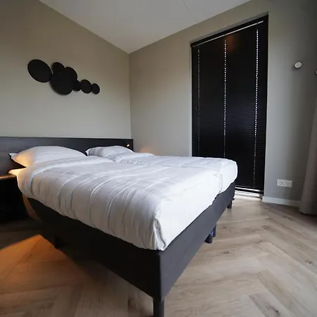 EuroParcs De IJssel Eilanden Hotel Kampen Kamer foto
